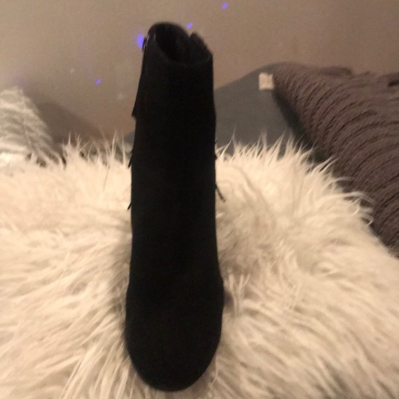 Booties - Picture 4 of 5